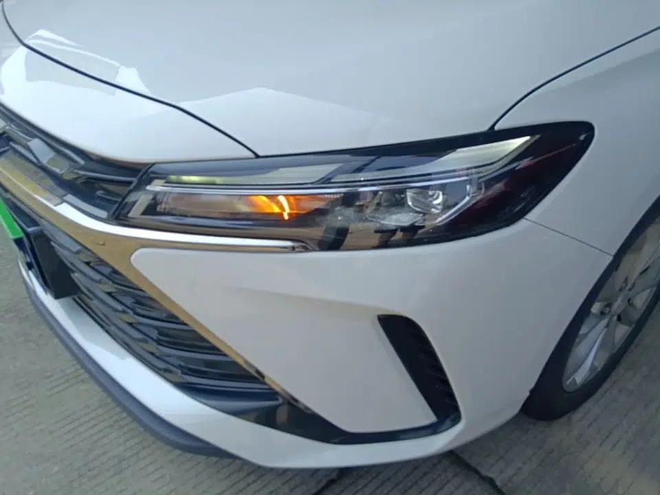 Chevrolet Monza 2023 1.5L Dual-Clutch Enjoyment Edition — миниатюра 8