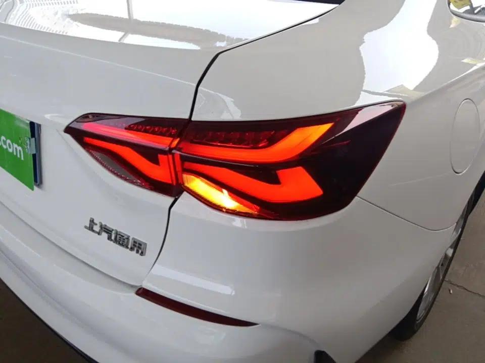 Chevrolet Monza 2023 1.5L Dual-Clutch Enjoyment Edition — миниатюра 9