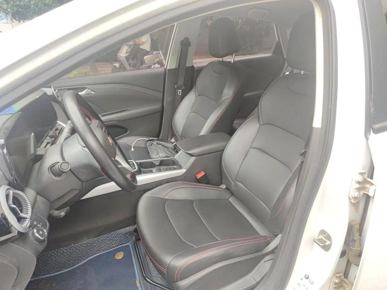 Chevrolet Monza 2023 1.5L Dual-Clutch Enjoyment Edition — миниатюра 15