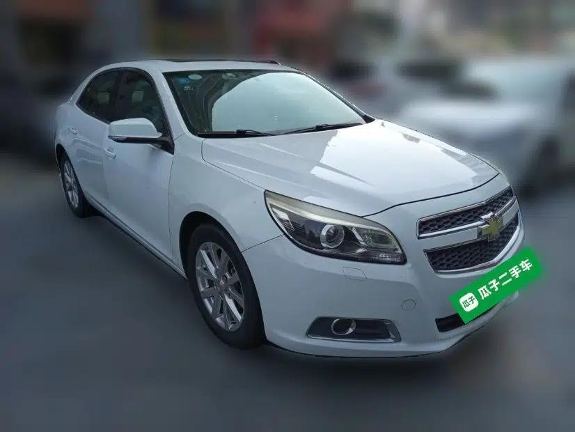 Chevrolet Malibu 2014 2.0L Automatic Luxury Edition — миниатюра 3