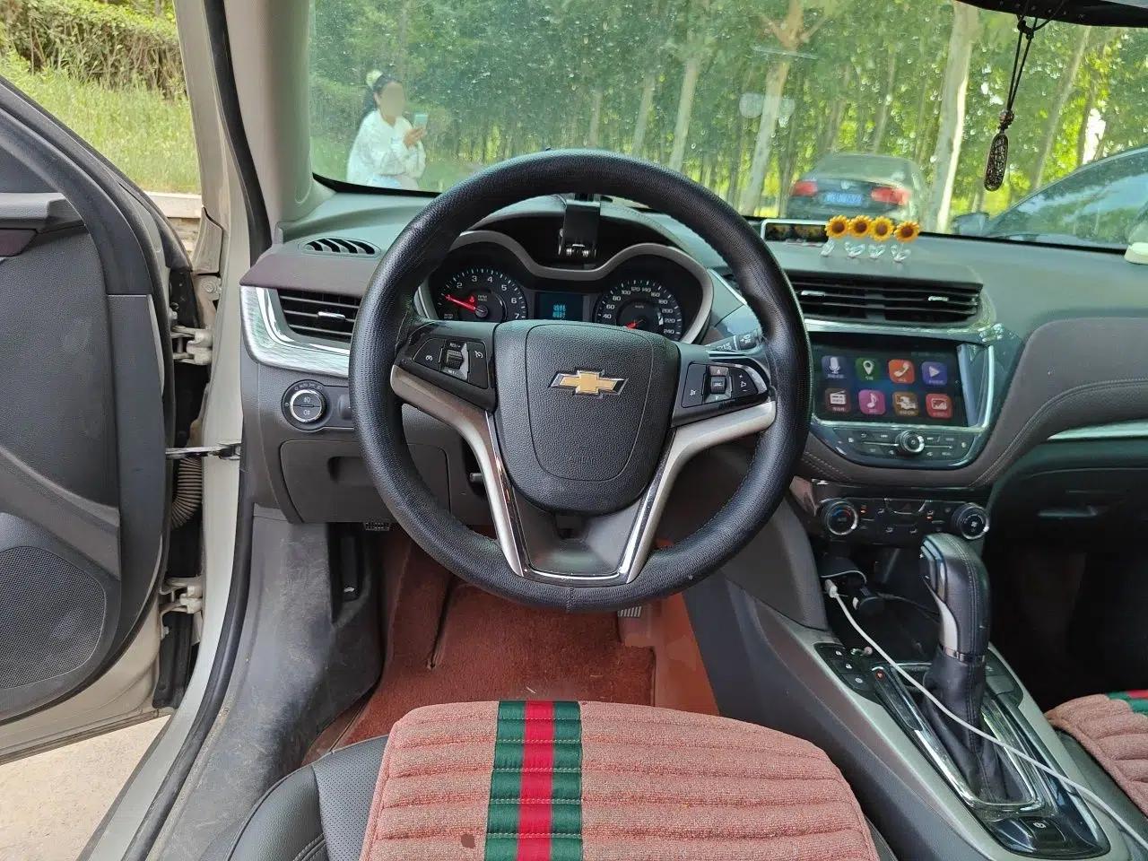 Chevrolet Malibu 2017 1.5T Automatic Luxury Edition — миниатюра 10