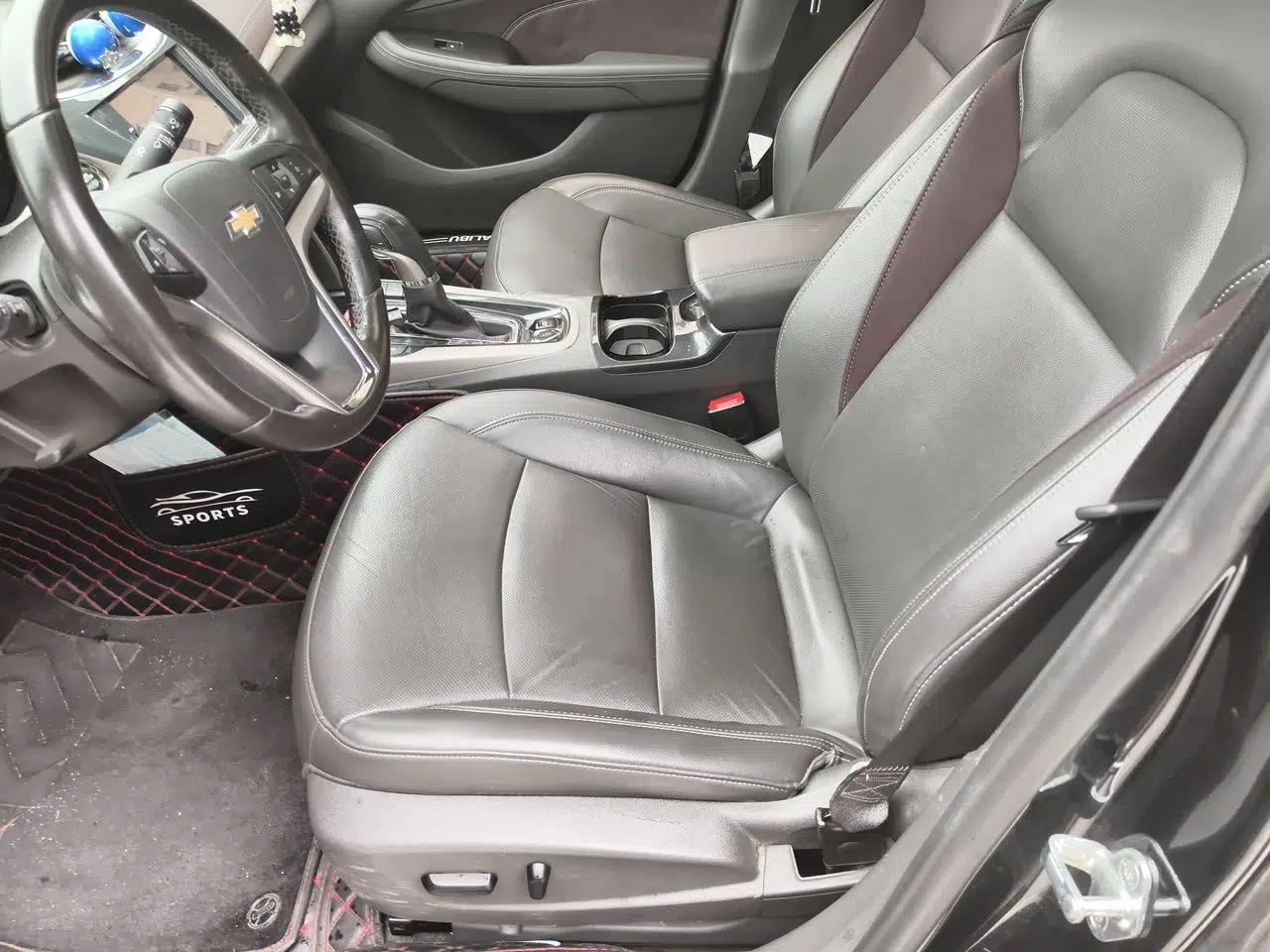 Chevrolet Malibu 2017 1.5T Automatic Luxury Edition — миниатюра 15