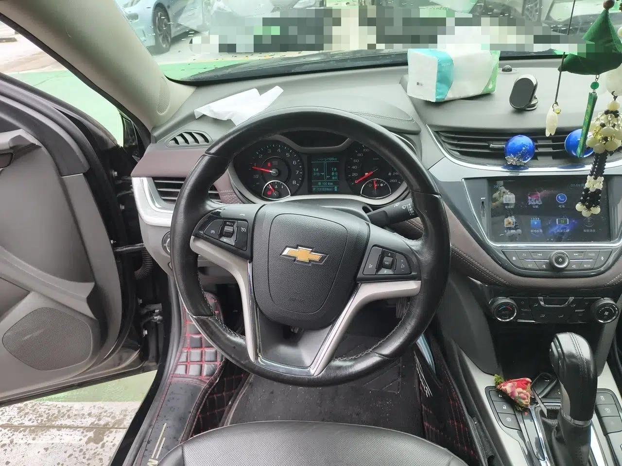 Chevrolet Malibu 2017 1.5T Automatic Luxury Edition — миниатюра 10