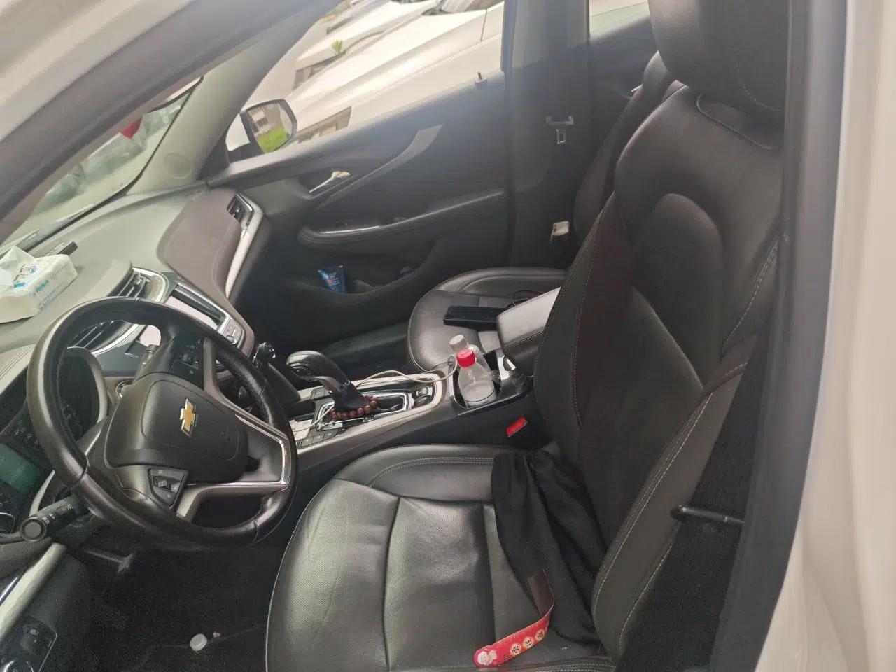 Chevrolet Malibu 2017 1.5T Automatic Luxury Edition — миниатюра 15