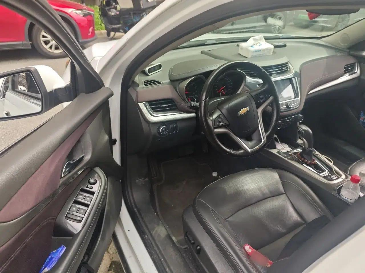 Chevrolet Malibu 2017 1.5T Automatic Luxury Edition — миниатюра 16