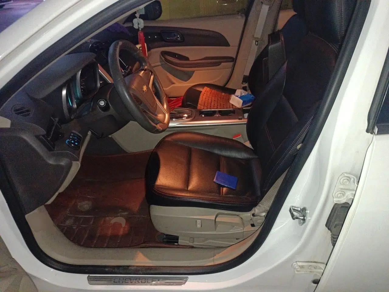 Chevrolet Malibu 2014 2.0L Automatic Comfort Edition — миниатюра 15