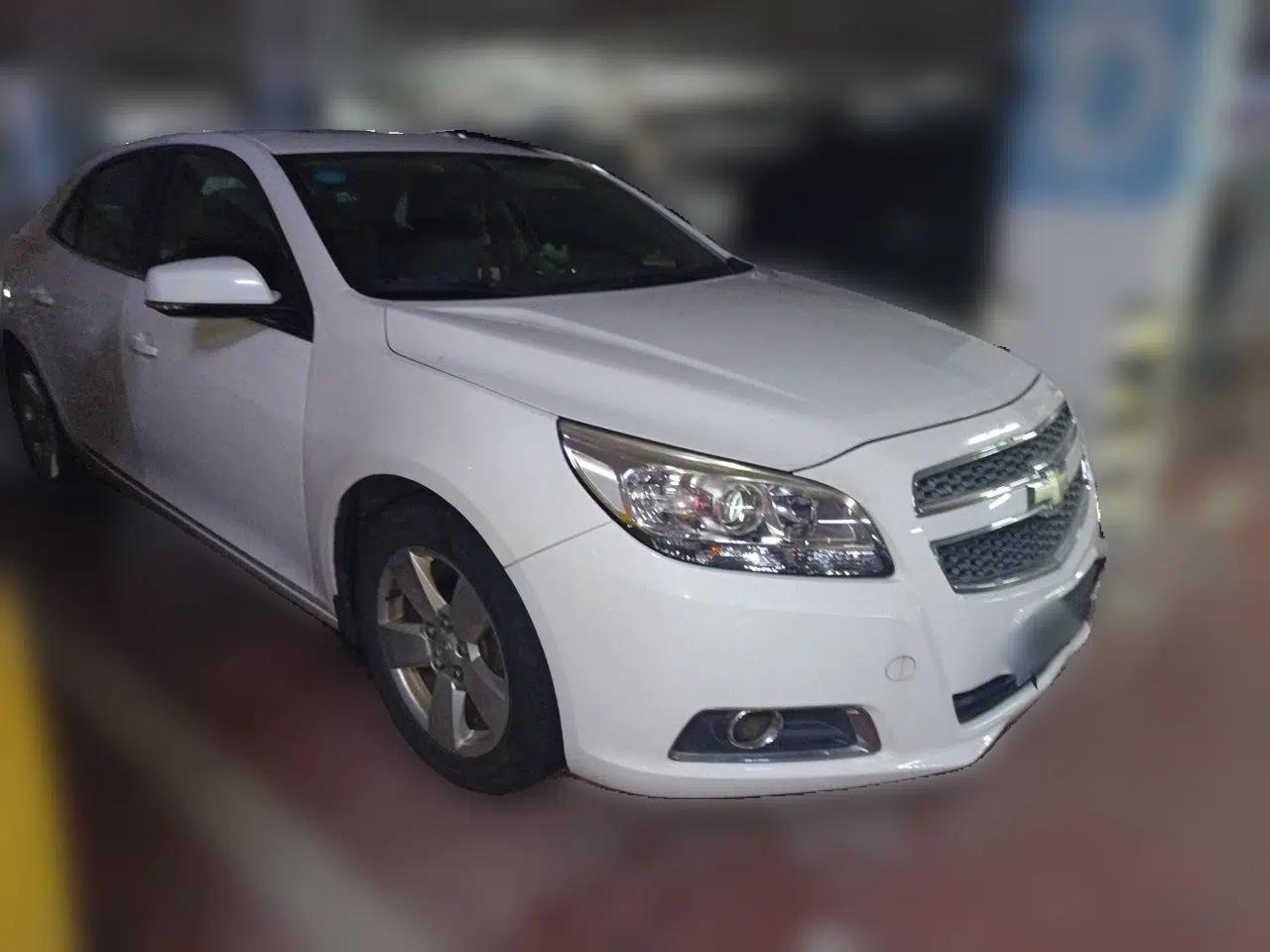 Chevrolet Malibu 2014 2.0L Automatic Comfort Edition — миниатюра 3