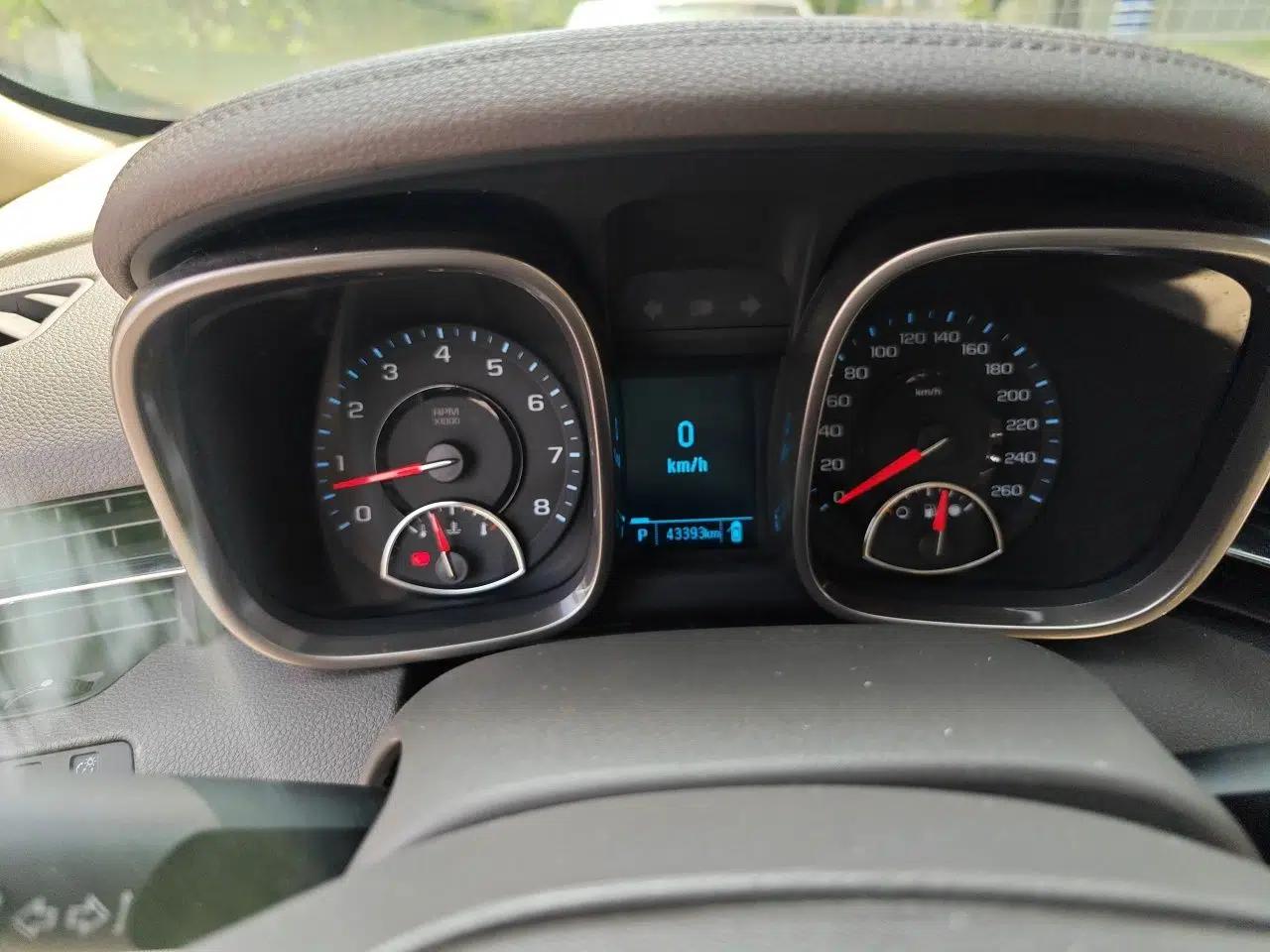 Chevrolet Malibu 2013 2.0L Automatic Luxury Edition — миниатюра 11