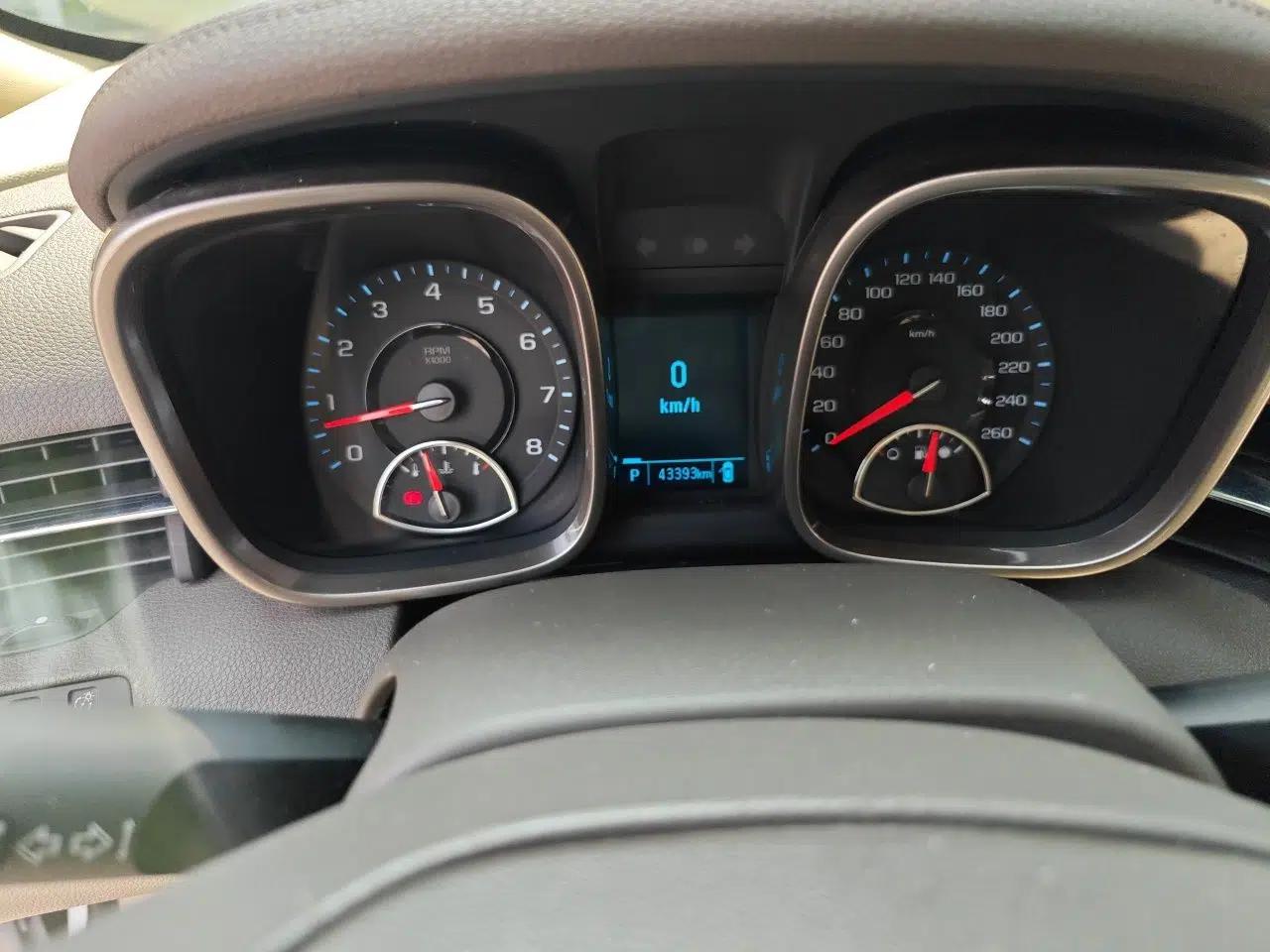 Chevrolet Malibu 2013 2.0L Automatic Luxury Edition — миниатюра 12