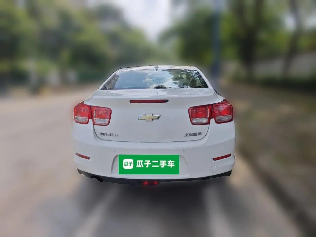 Chevrolet Malibu 2013 2.0L Automatic Luxury Edition — миниатюра 5