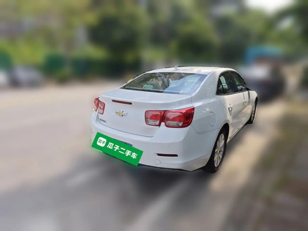 Chevrolet Malibu 2013 2.0L Automatic Luxury Edition — миниатюра 6