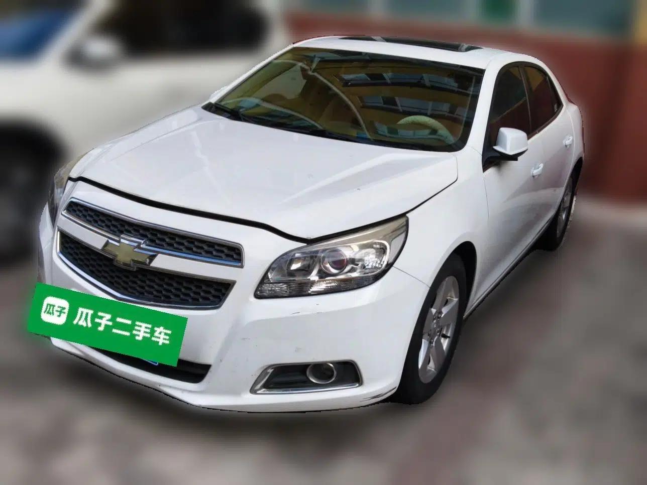 Chevrolet Malibu 2014 2.0L Automatic Comfort Edition — миниатюра 1