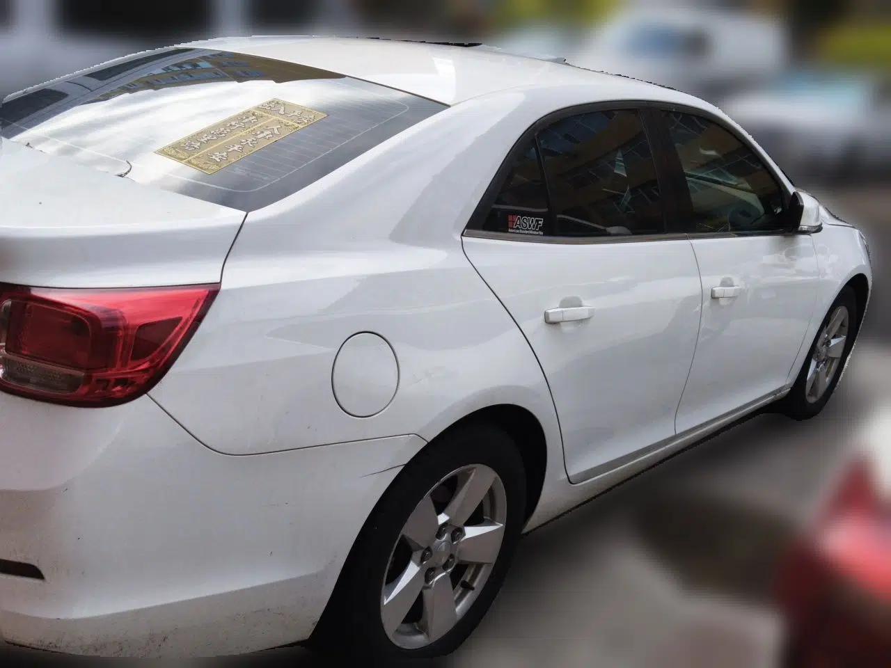 Chevrolet Malibu 2014 2.0L Automatic Comfort Edition — миниатюра 6