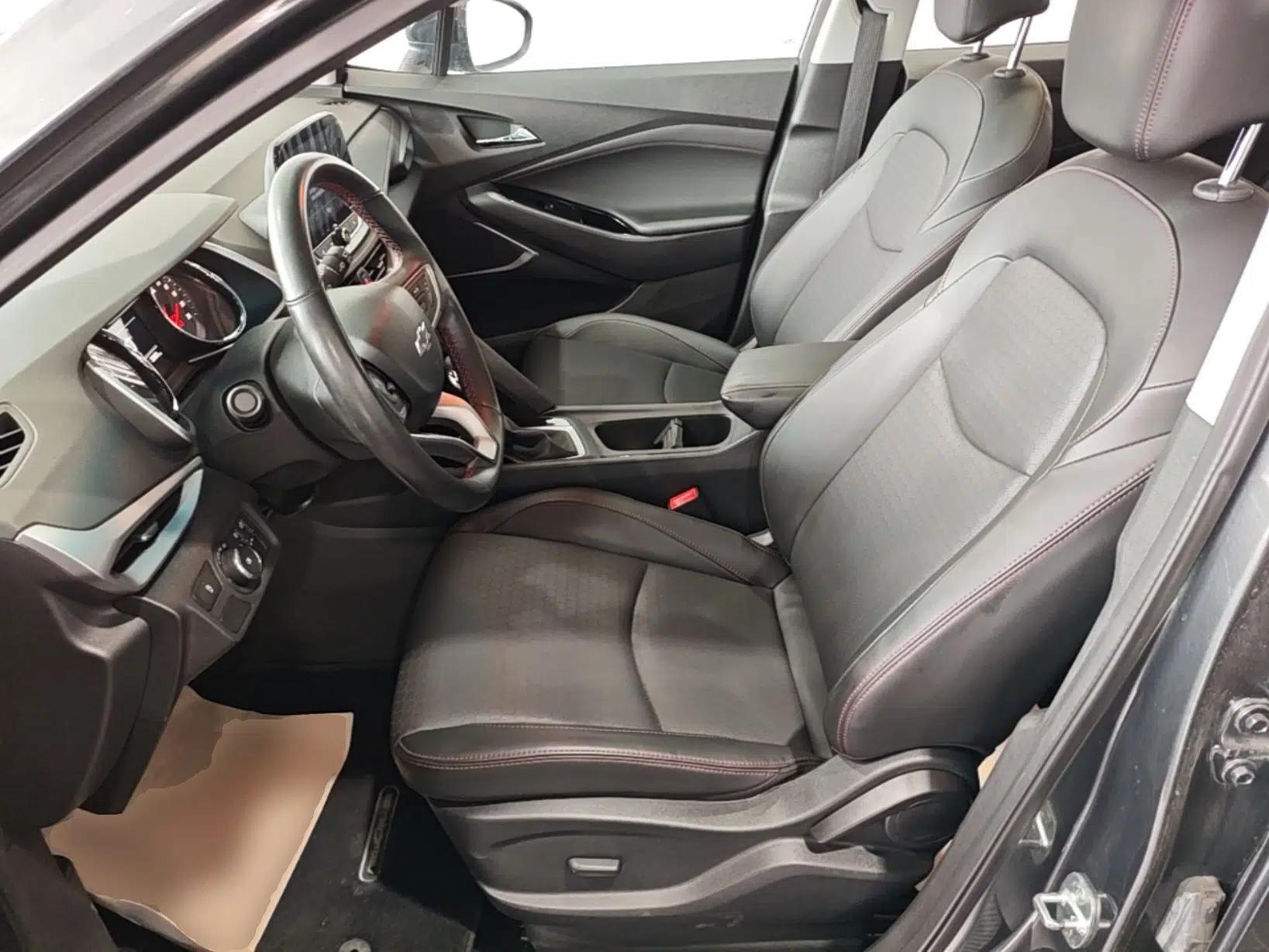 Chevrolet Orlando 2019 Redline 530T Automatic Enjoyment Version (5+2 Seating) China VI — миниатюра 17