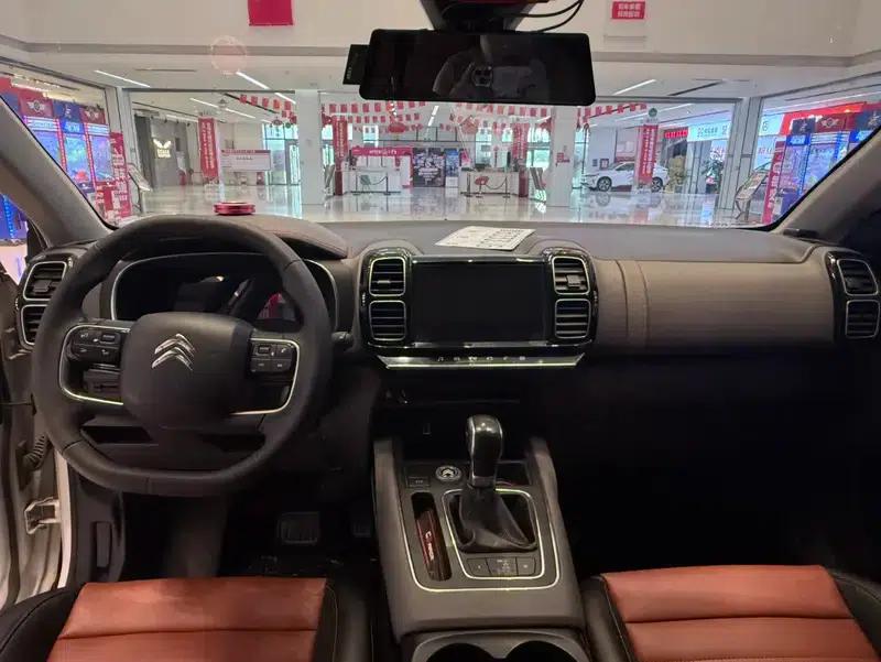Tianyi C5 AIRCROSS 2017 350THP Fashion Edition — миниатюра 10