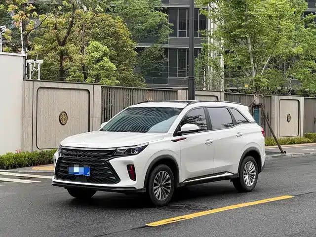 Fengguang 580 2022 1.5T Automatic Luxury Edition