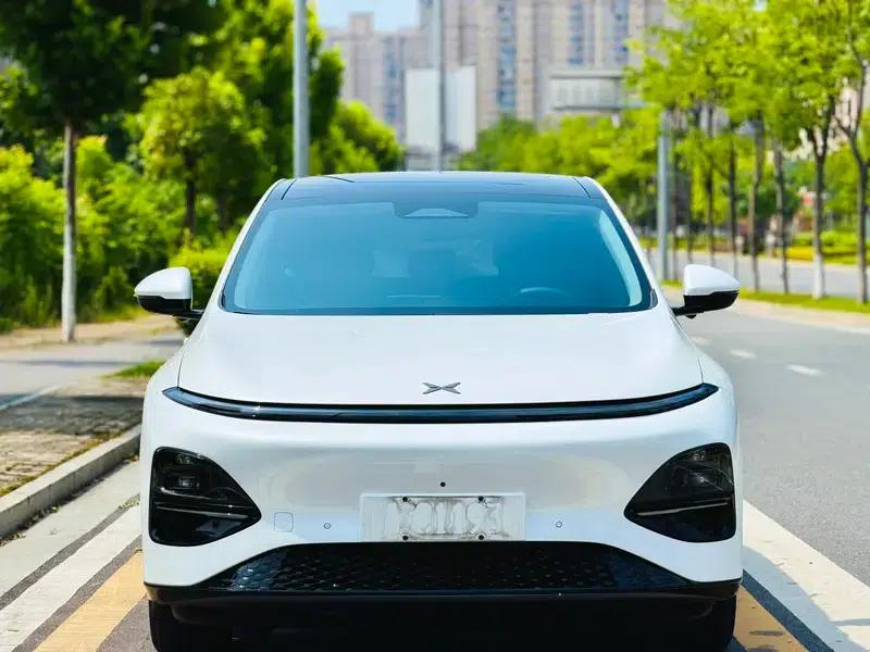 XPeng G6 2025 Pure Electric 625 Long Range Max Technology Edition — миниатюра 2