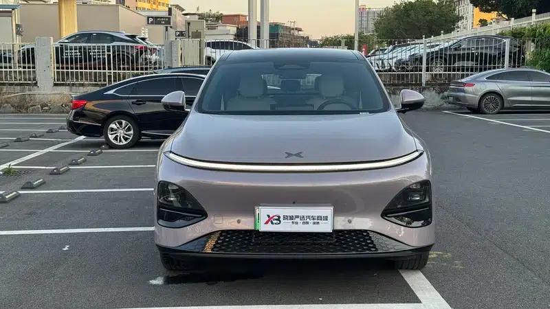 XPeng G6 2025 Pure Electric 625W Long Range Max Flagship Edition — миниатюра 2