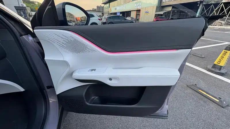 XPeng G6 2025 Pure Electric 625W Long Range Max Flagship Edition — миниатюра 27