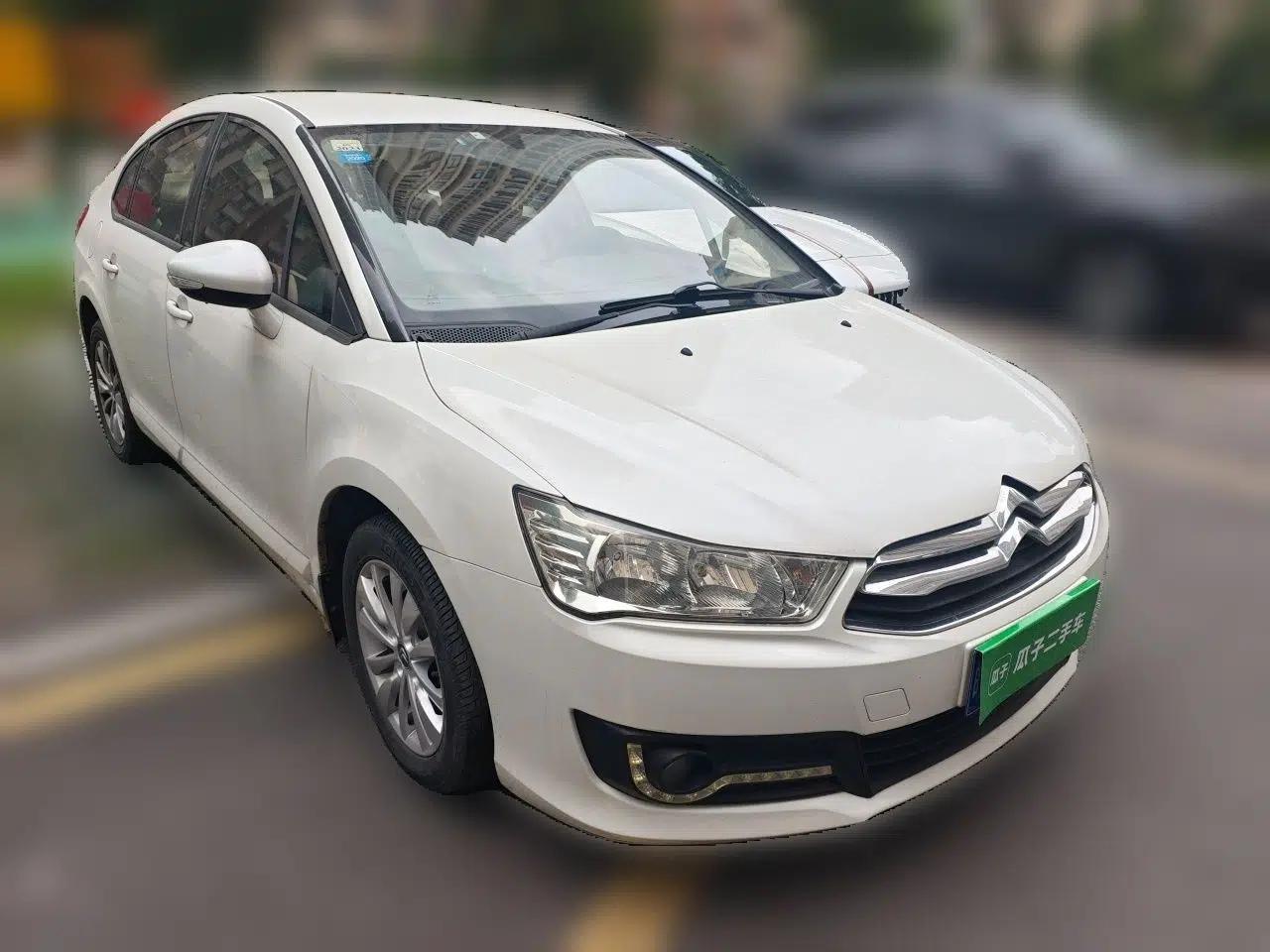 Citroen C-Quatre 2013 Sedan 1.6L Automatic Prestige Model — миниатюра 3