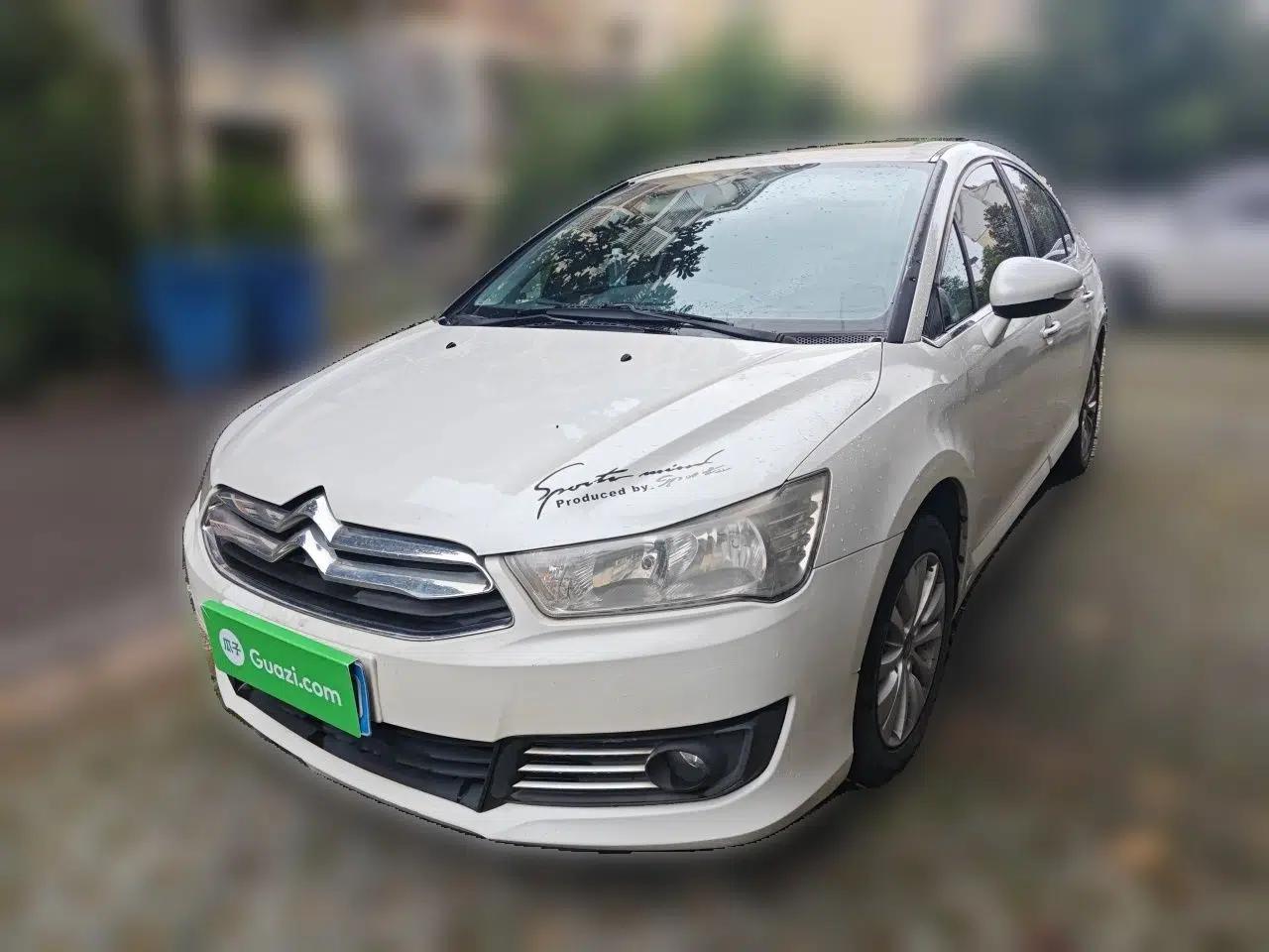 Citroen C-Quatre 2014 VTS Version 1.6L Manual Enjoyment Model — миниатюра 1
