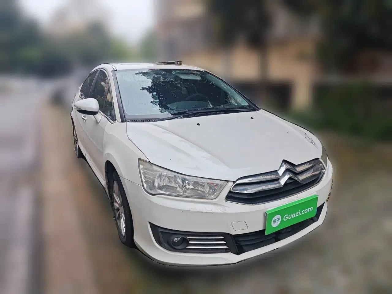 Citroen C-Quatre 2014 VTS Version 1.6L Manual Enjoyment Model — миниатюра 3