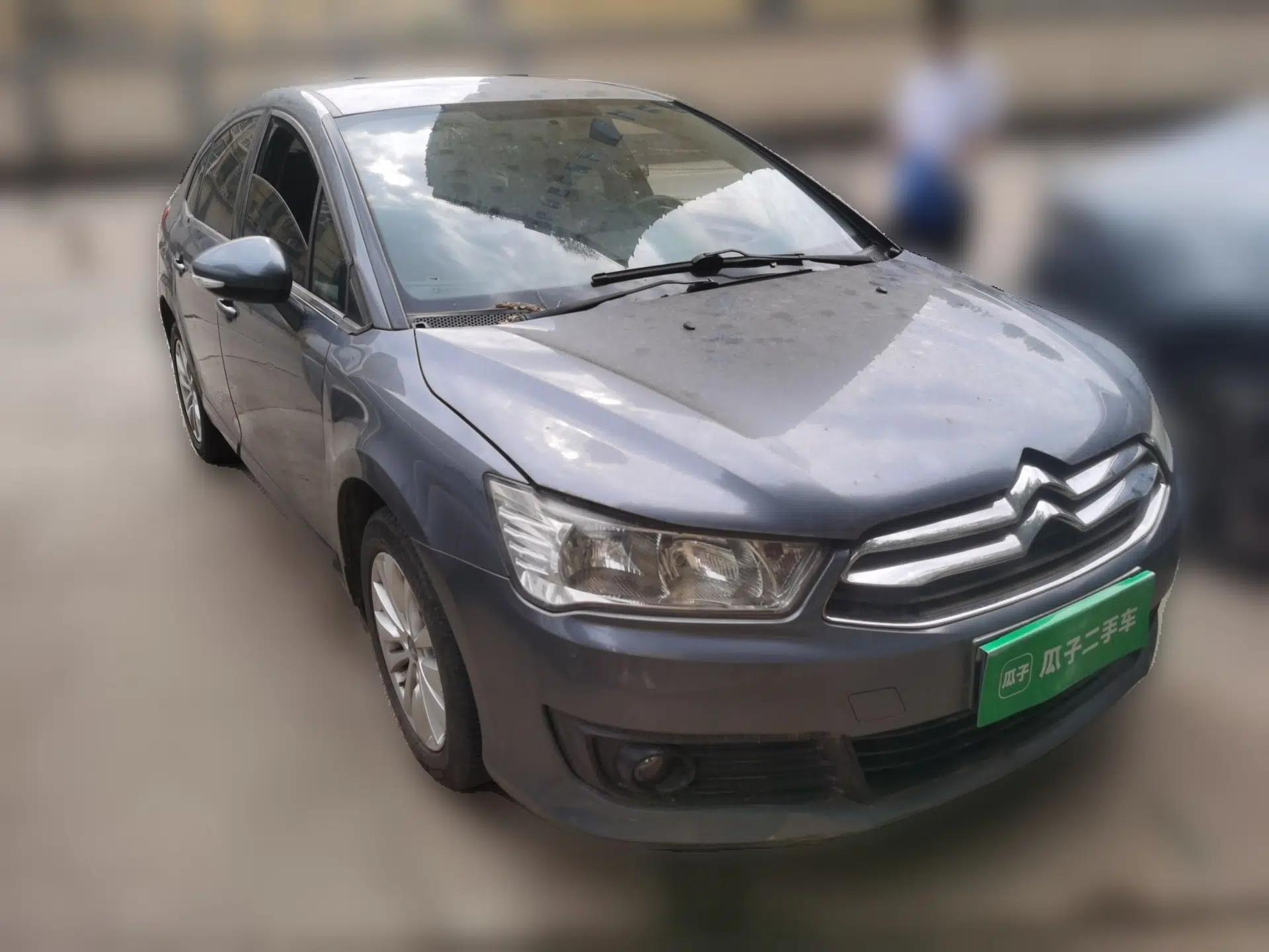 Citroen C-Quatre 2012 Sedan 1.6L Manual Prestige Model — миниатюра 3