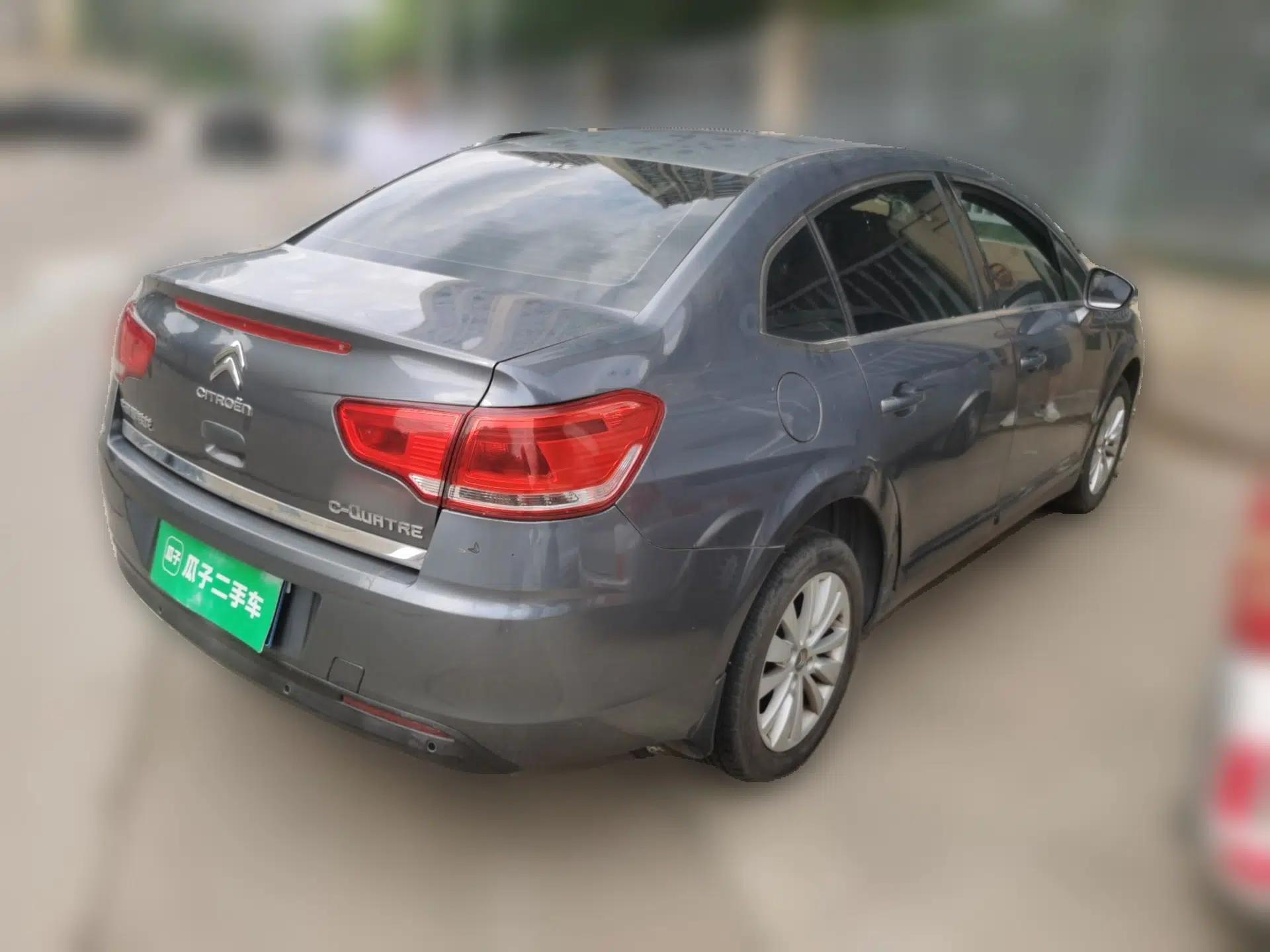 Citroen C-Quatre 2012 Sedan 1.6L Manual Prestige Model — миниатюра 6