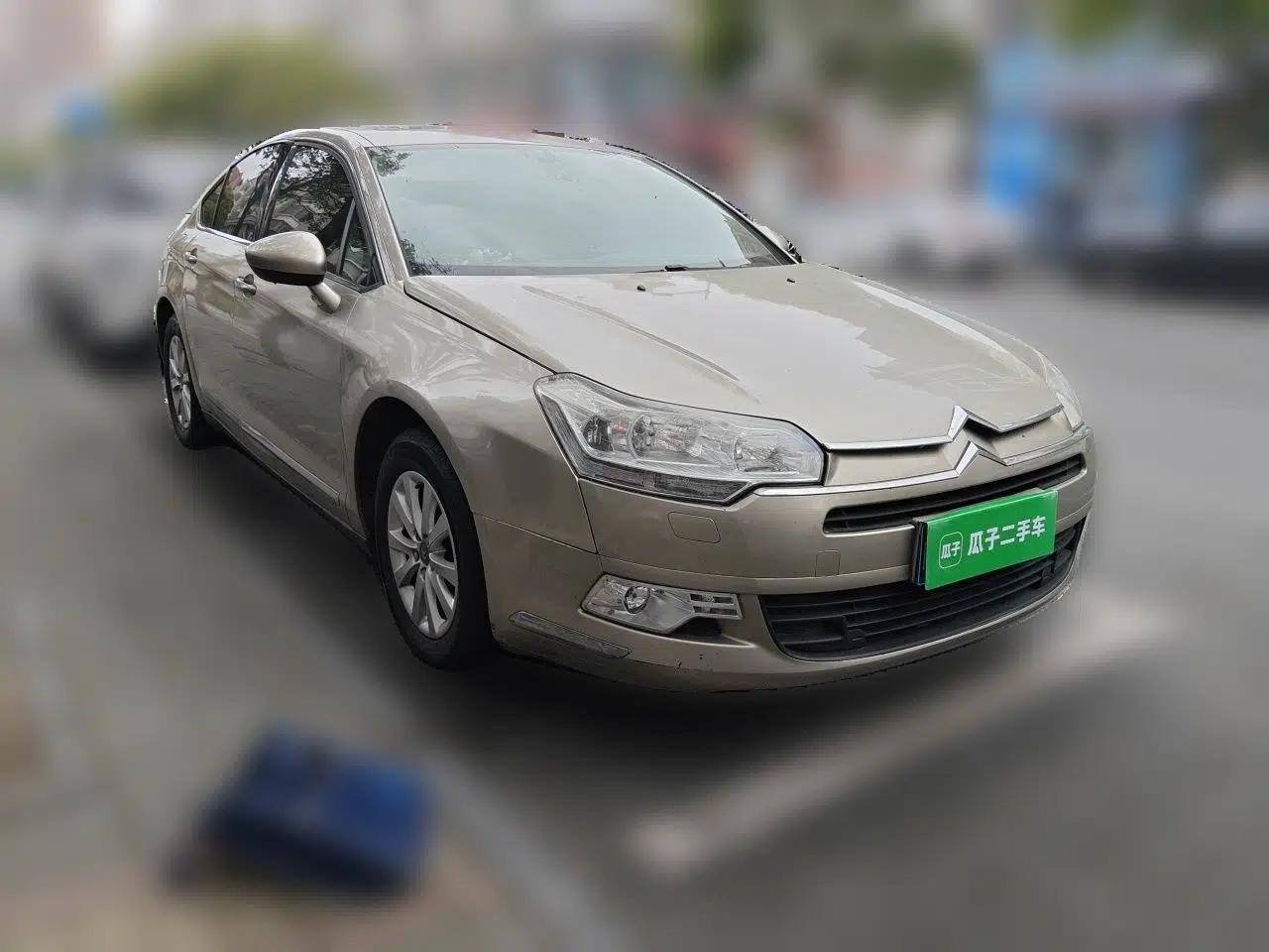 Citroen C5 2012 2.0L Automatic Luxury Edition — миниатюра 3