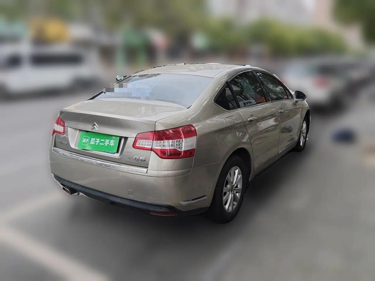 Citroen C5 2012 2.0L Automatic Luxury Edition — миниатюра 6