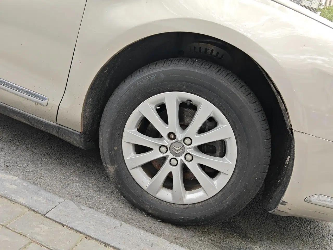 Citroen C5 2012 2.0L Automatic Luxury Edition — миниатюра 8
