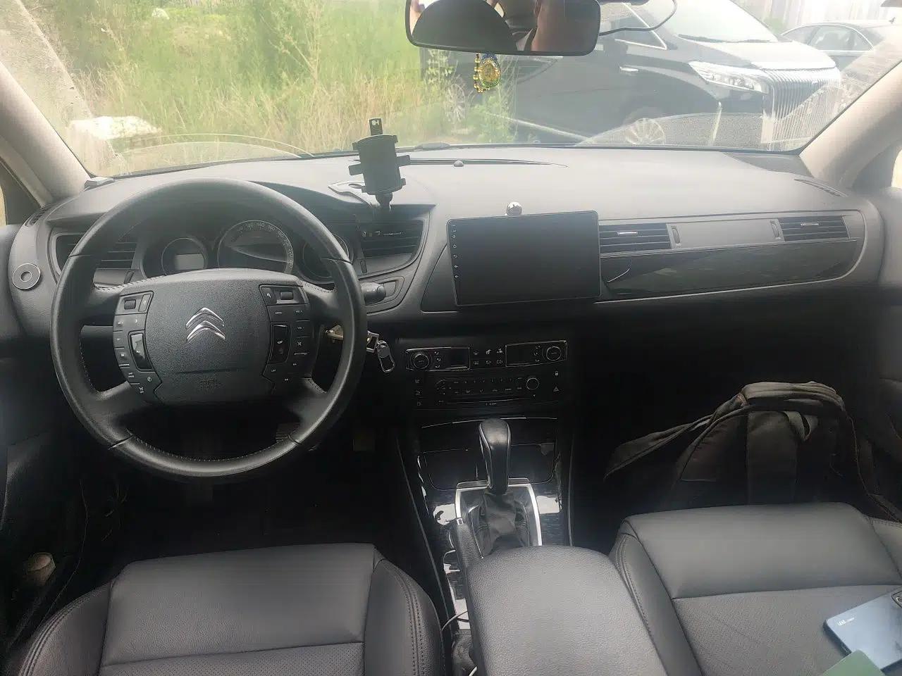 Citroen C5 2013 2.3L Automatic Zunyu Model — миниатюра 9