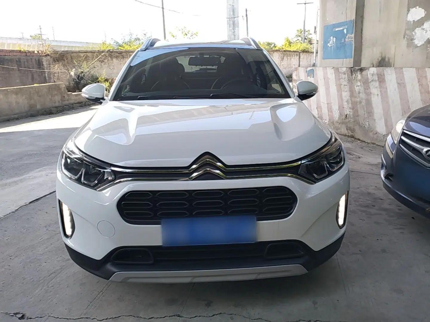 Citroen C3-XR 2020 230THP DCT C-Series Trendy Edition — миниатюра 2