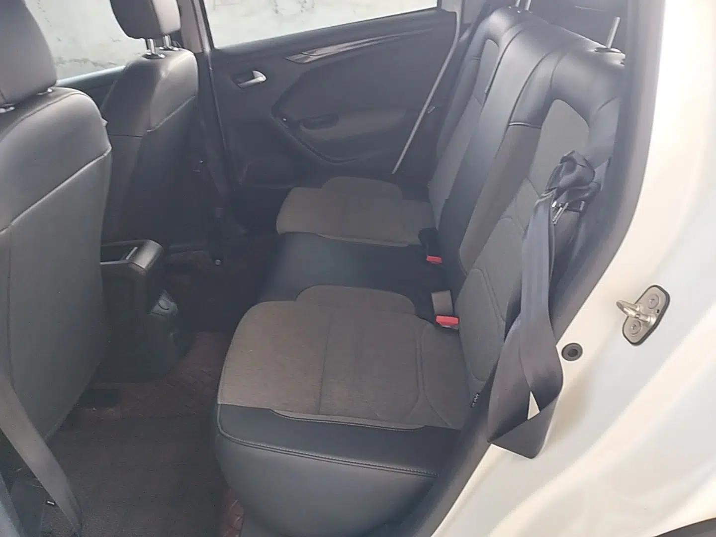 Citroen C3-XR 2020 230THP DCT C-Series Trendy Edition — миниатюра 20