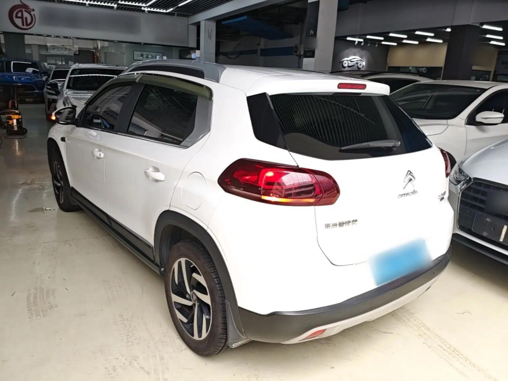 Citroen C3-XR 2015 1.6THP Automatic Pioneer Model — миниатюра 4