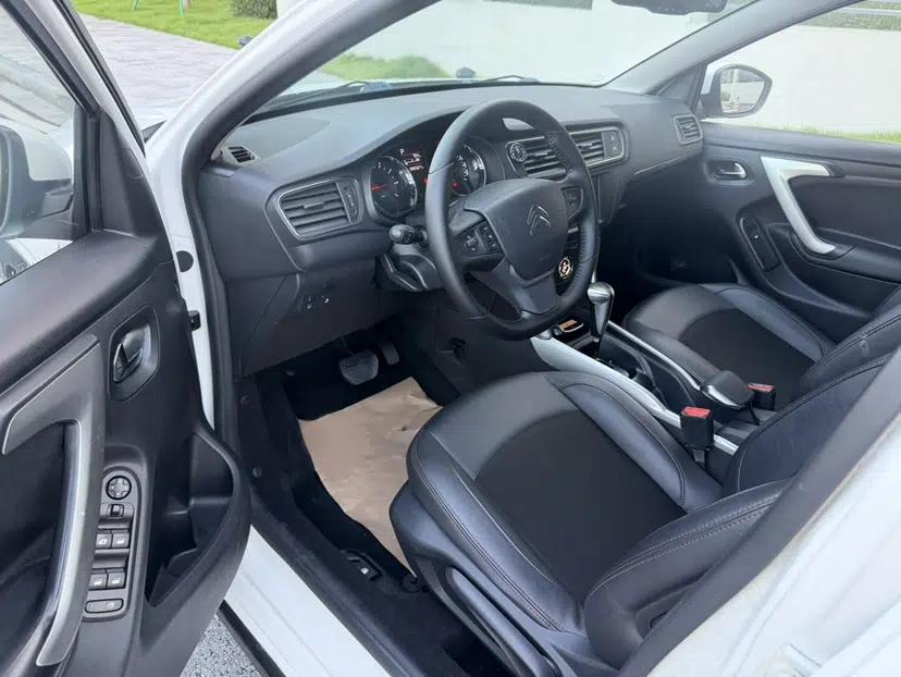 Citroen C3-XR 2015 1.6L Automatic Pioneer Model — миниатюра 27