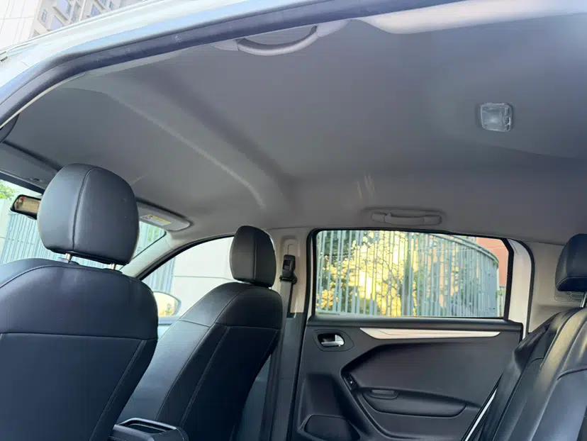 Citroen C3-XR 2015 1.6L Automatic Pioneer Model — миниатюра 31