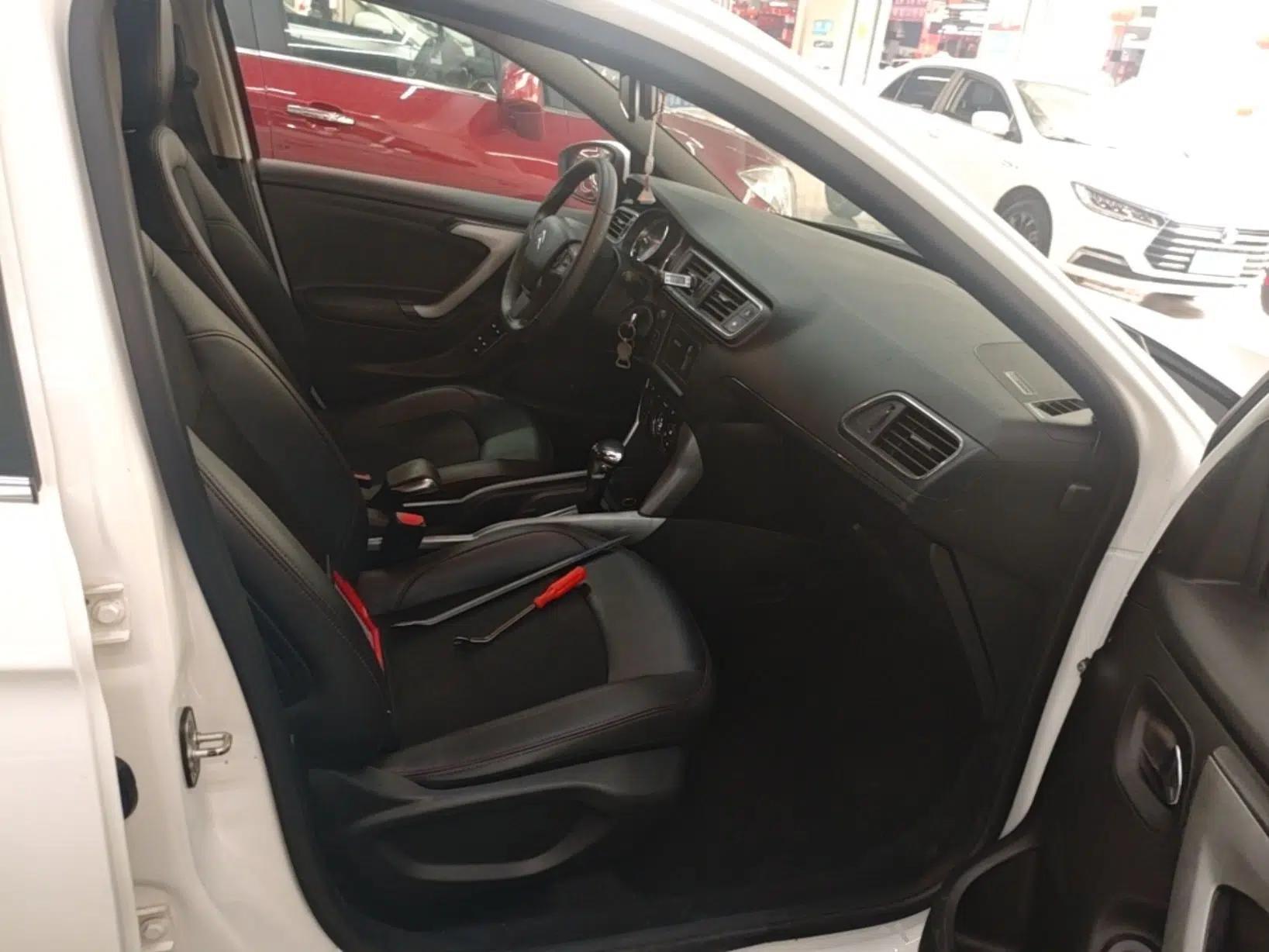 Citroen C3-XR 2015 1.6L Automatic Pioneer Model — миниатюра 24