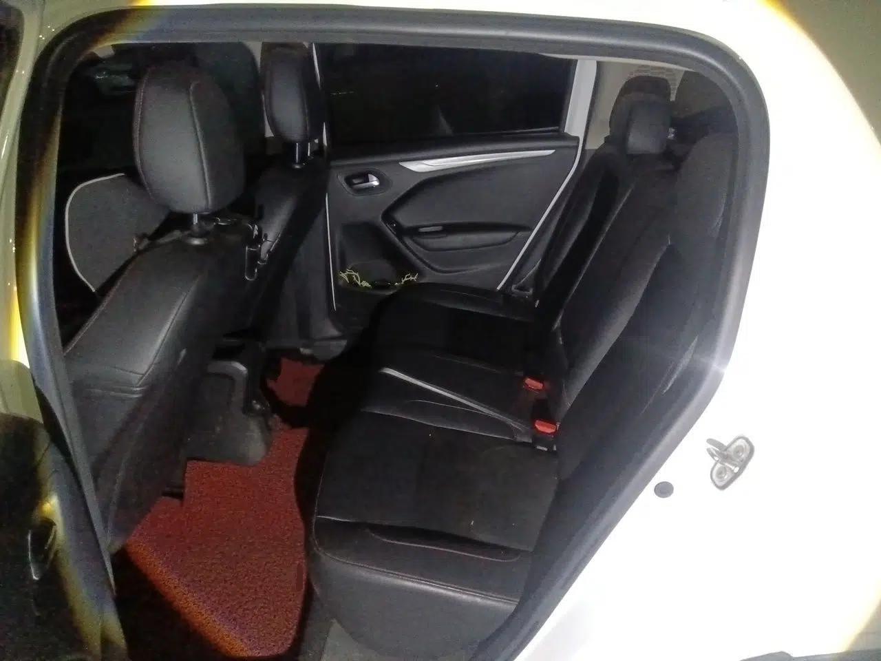 Citroen C3-XR 2015 1.6THP Automatic Smart Model — миниатюра 17