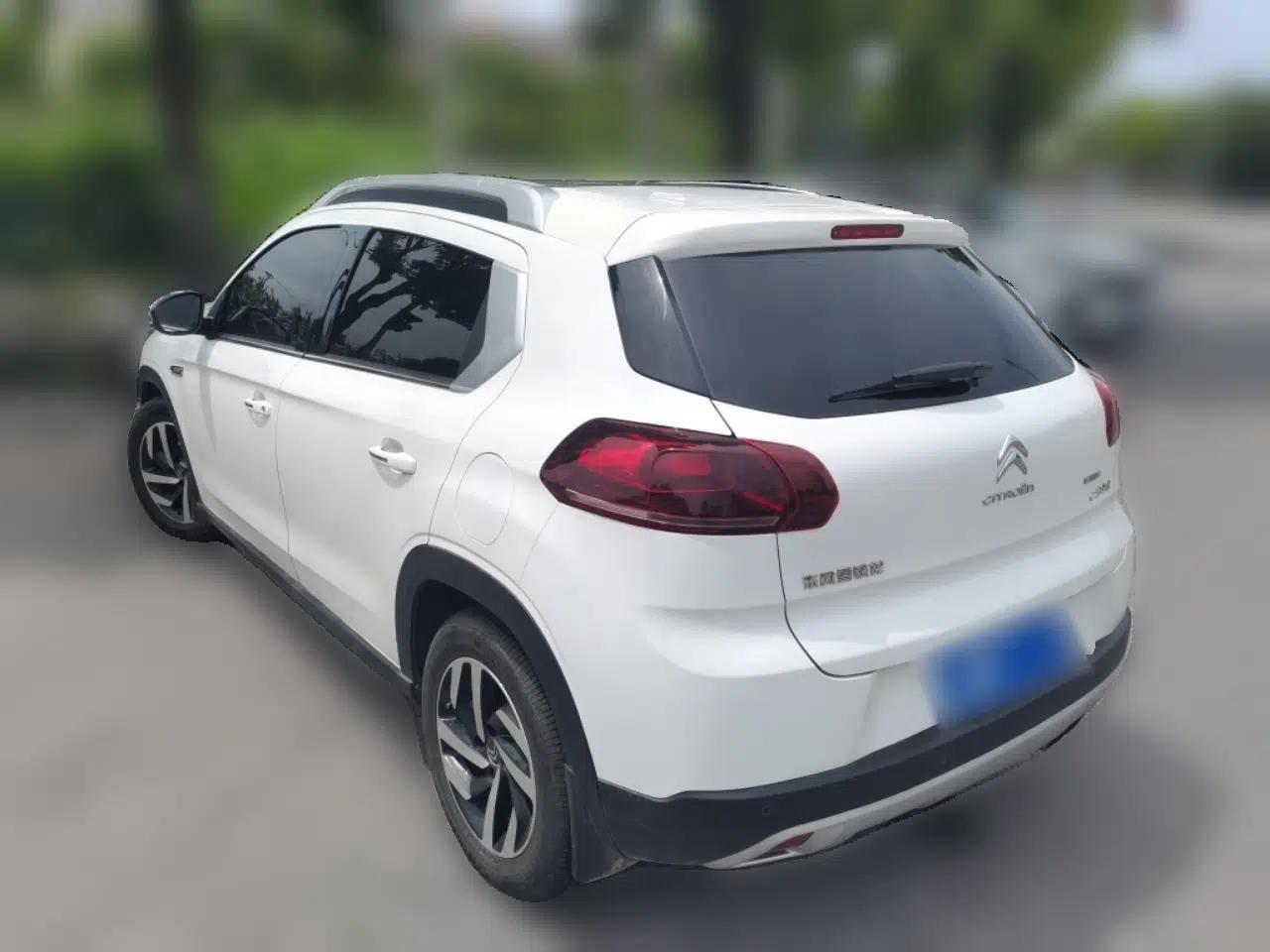 Citroen C3-XR 2015 1.6THP Automatic Flagship Model — миниатюра 4