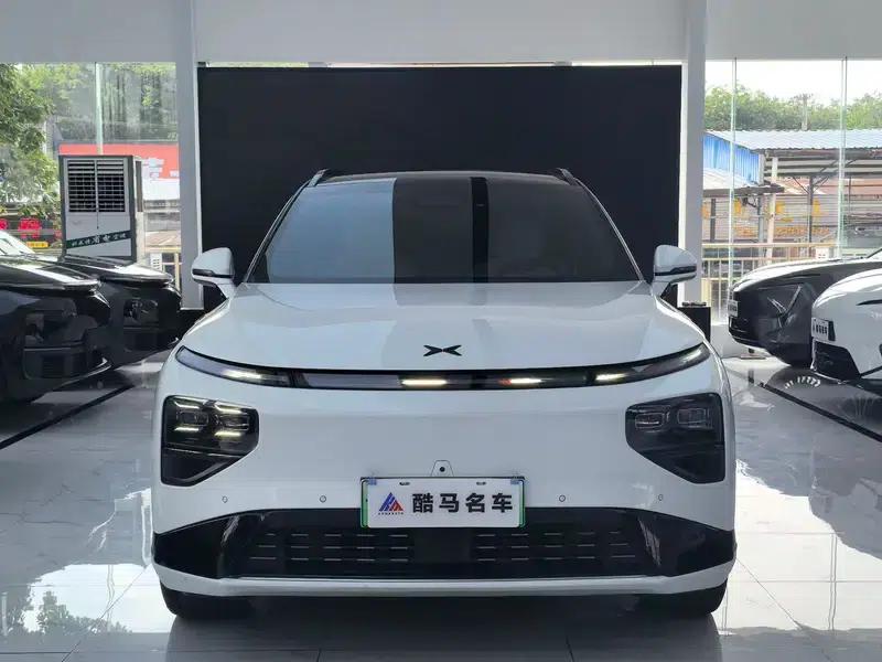 XPeng G9 2025 Model 680km Long Range AWD Max — миниатюра 2
