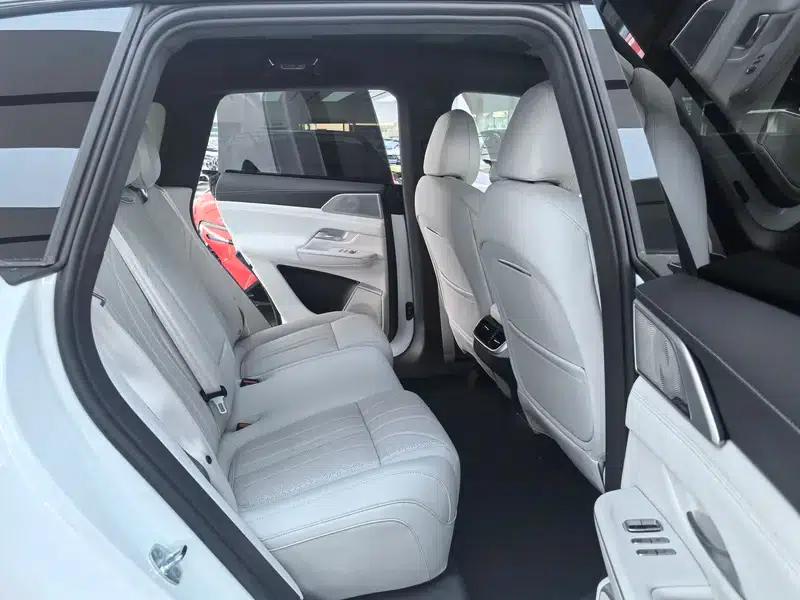XPeng G9 2025 Model 680km Long Range AWD Max — миниатюра 15