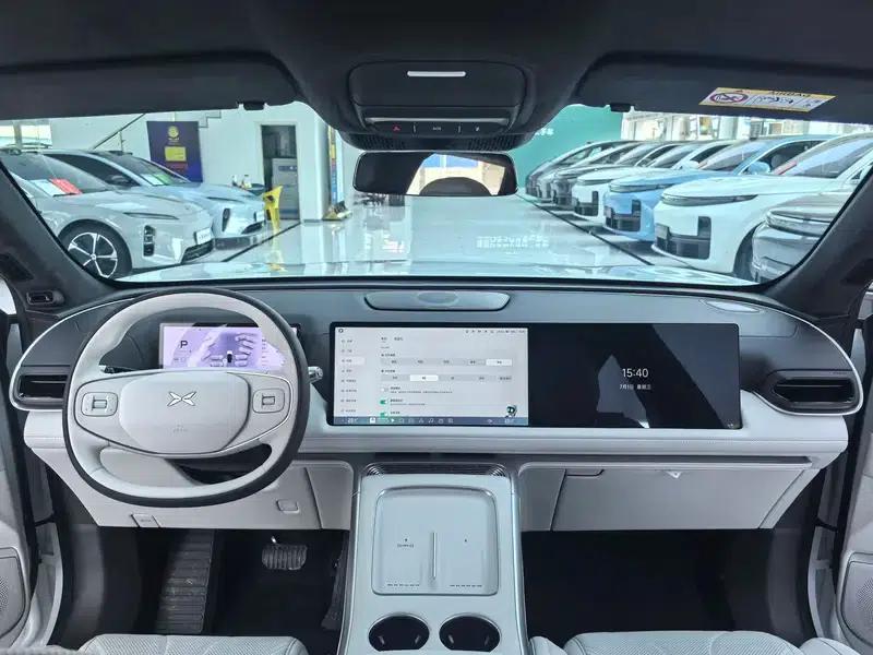 XPeng G9 2025 Model 680km Long Range AWD Max — миниатюра 8