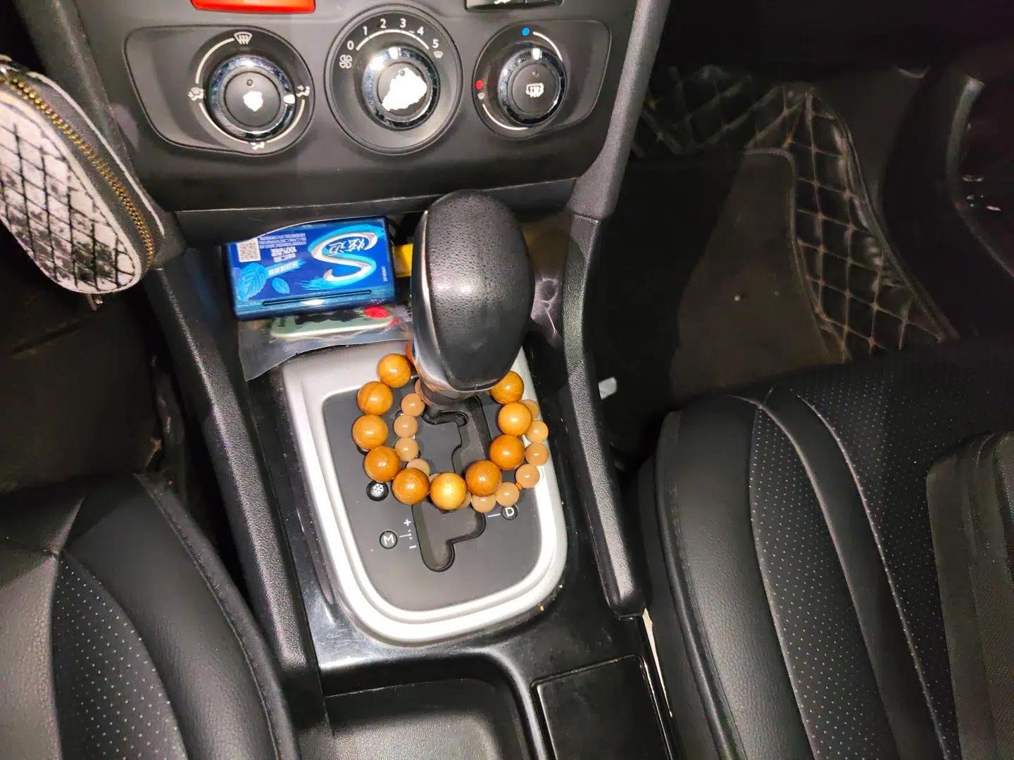 Citroen C4L 2015 1.2T Automatic Luxury Edition — миниатюра 14