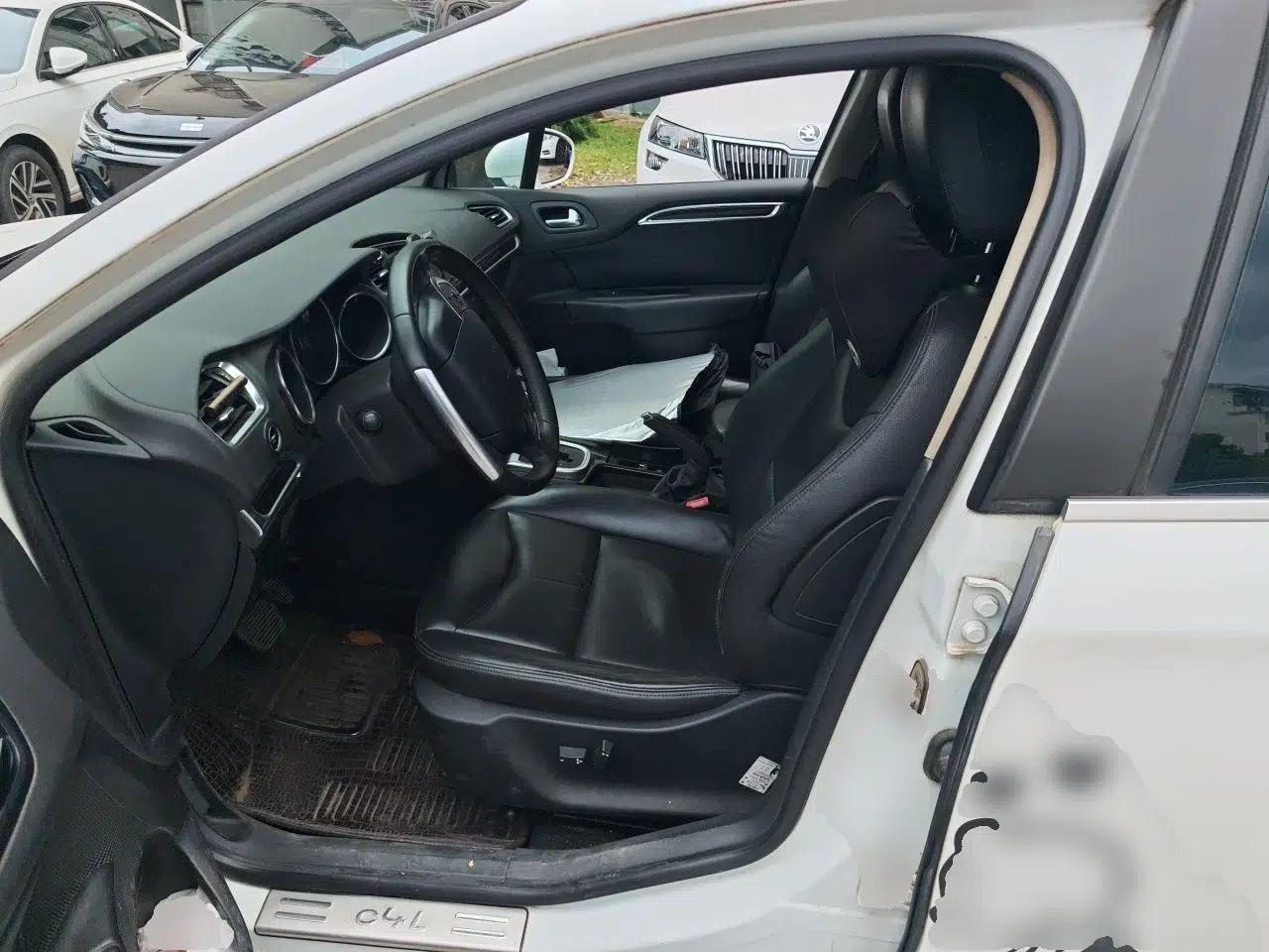 Citroen C4L 2013 1.6 THP Automatic Impression Edition — миниатюра 15