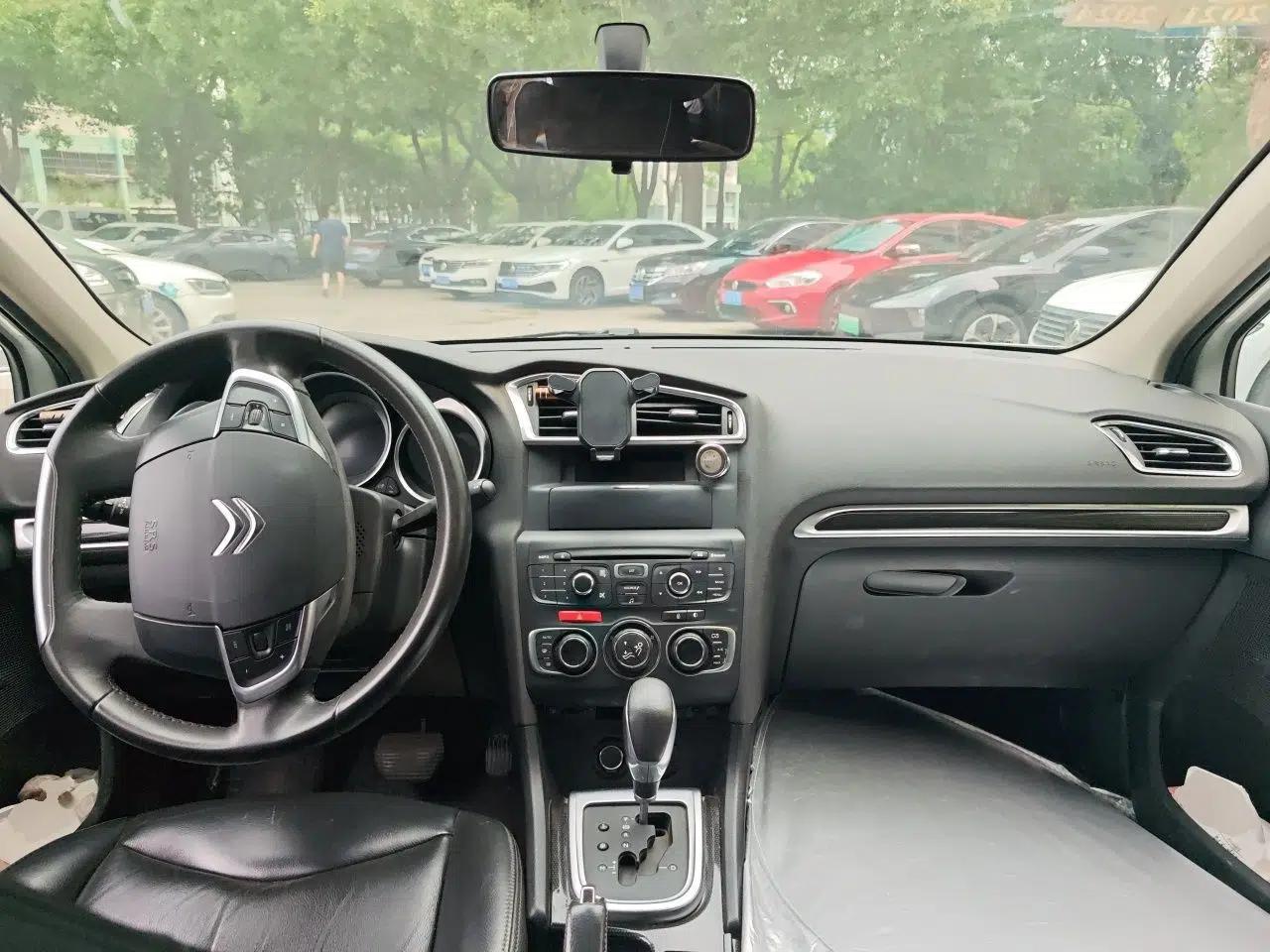 Citroen C4L 2013 1.6 THP Automatic Impression Edition — миниатюра 9