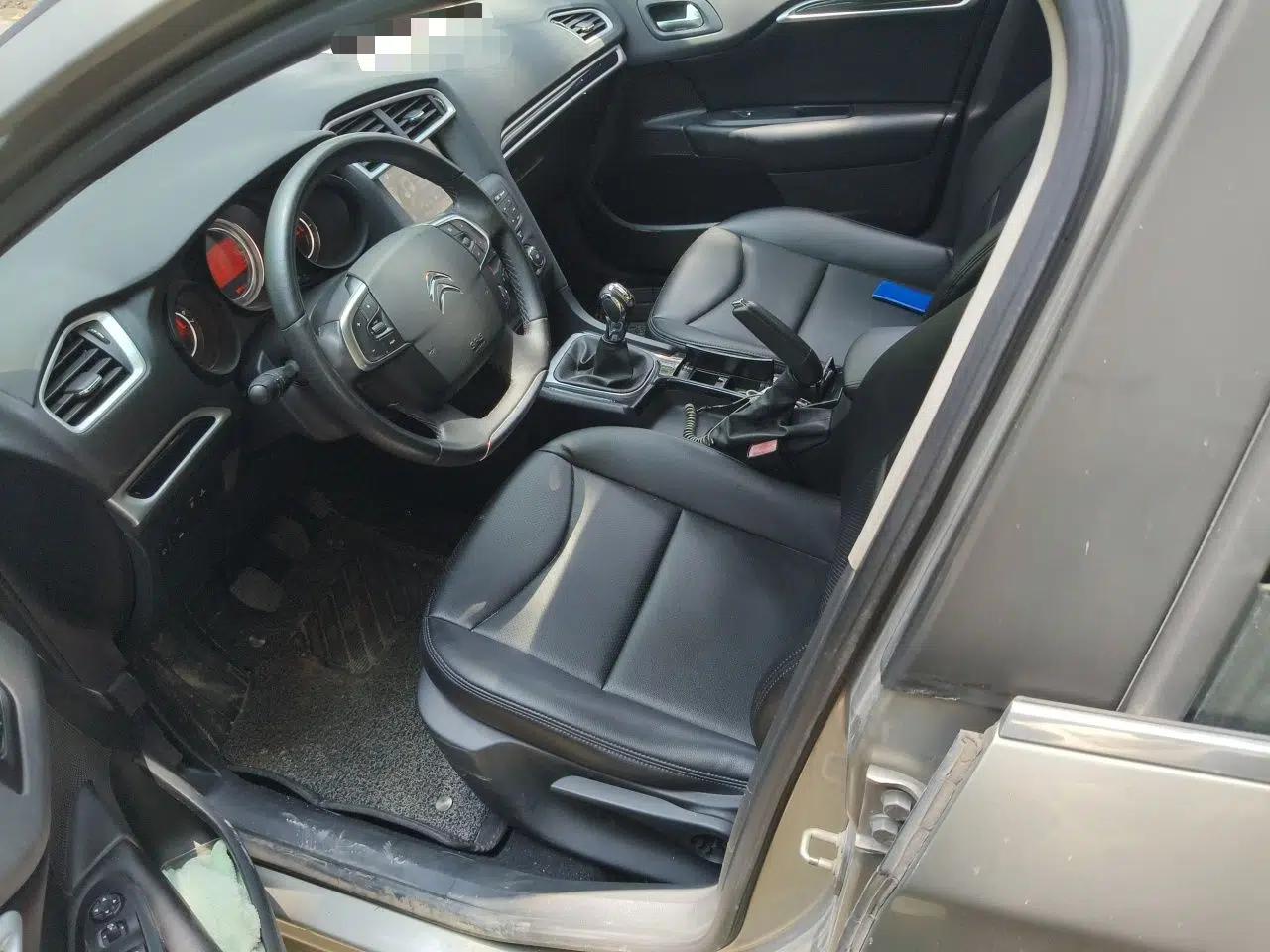 Citroen C4L 2014 1.8L Intelligent Drive Manual Enjoyment Model — миниатюра 15