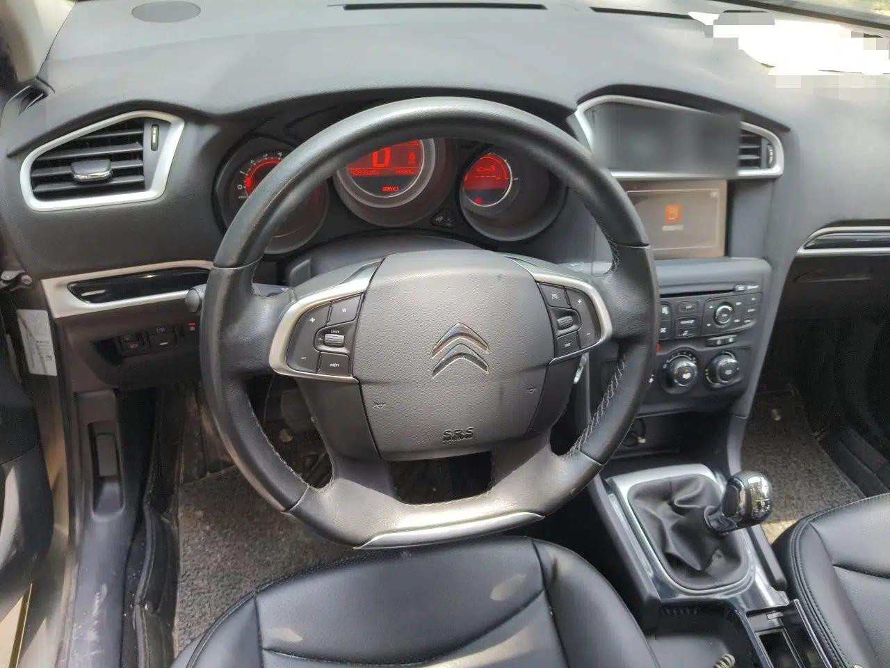 Citroen C4L 2014 1.8L Intelligent Drive Manual Enjoyment Model — миниатюра 10