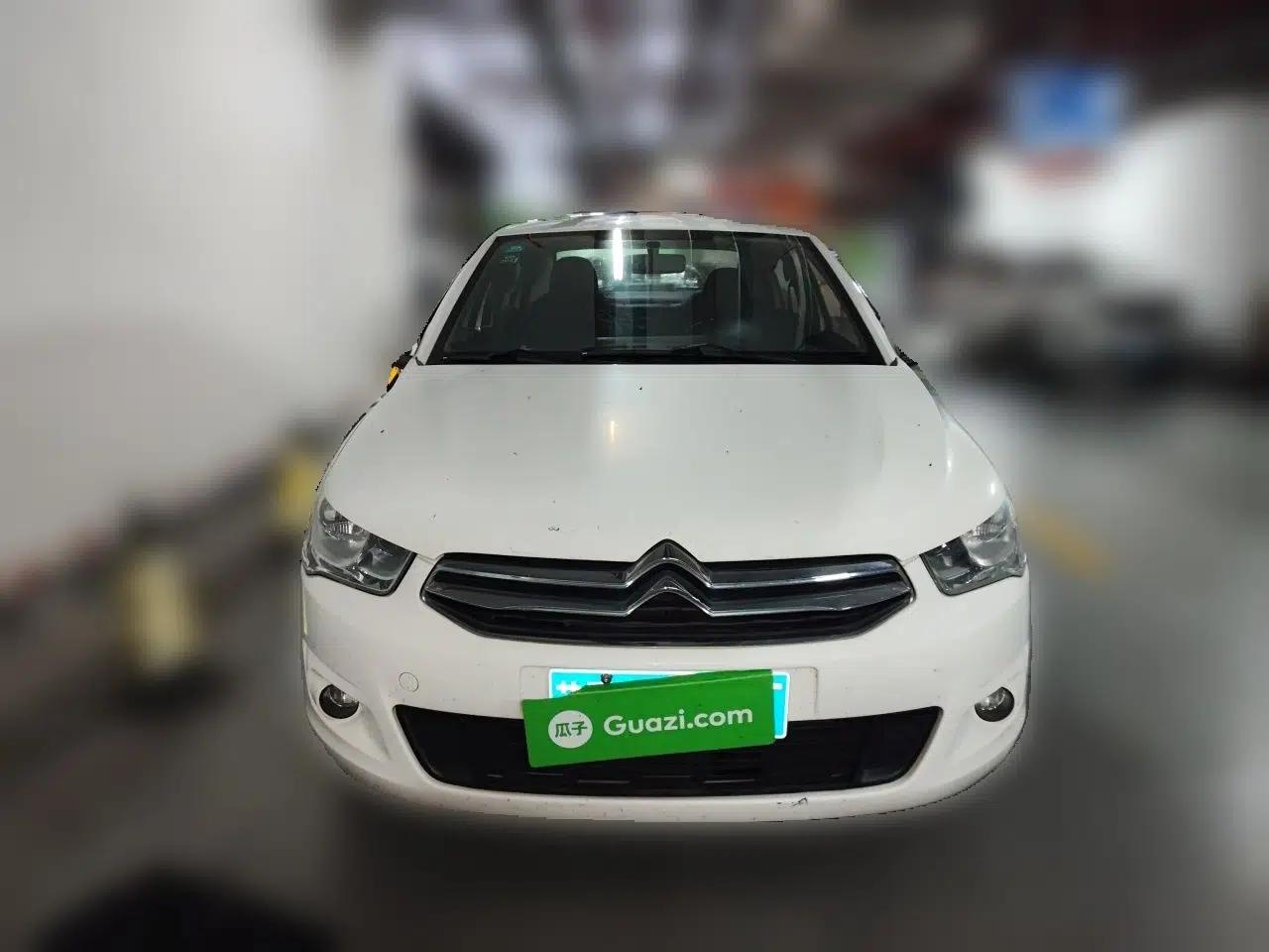 Citroen Elysee 2016 1.6L Manual Fashion Edition — миниатюра 2