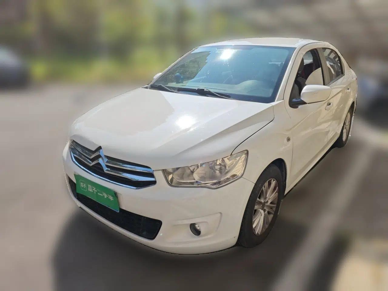 Citroen Elysee 2014 1.6L Automatic Fashion Model — миниатюра 1